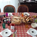 Chez Martine Et Philippe En Velay 住宿加早餐酒店 Saint-Didier-en-Velay