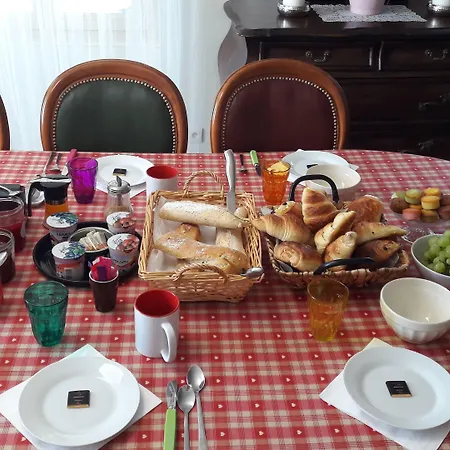 Chez Martine Et Philippe En Velay Отель типа 