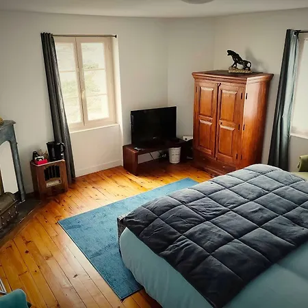 Chez Martine Et Philippe En Velay 4*